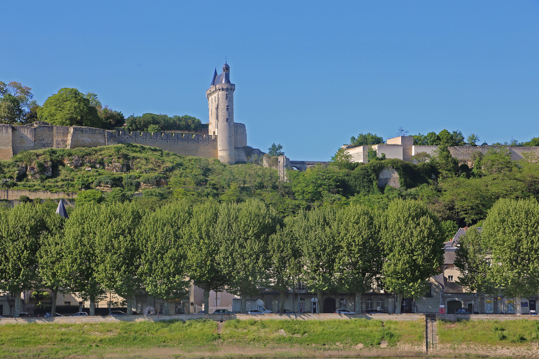 Chinon
